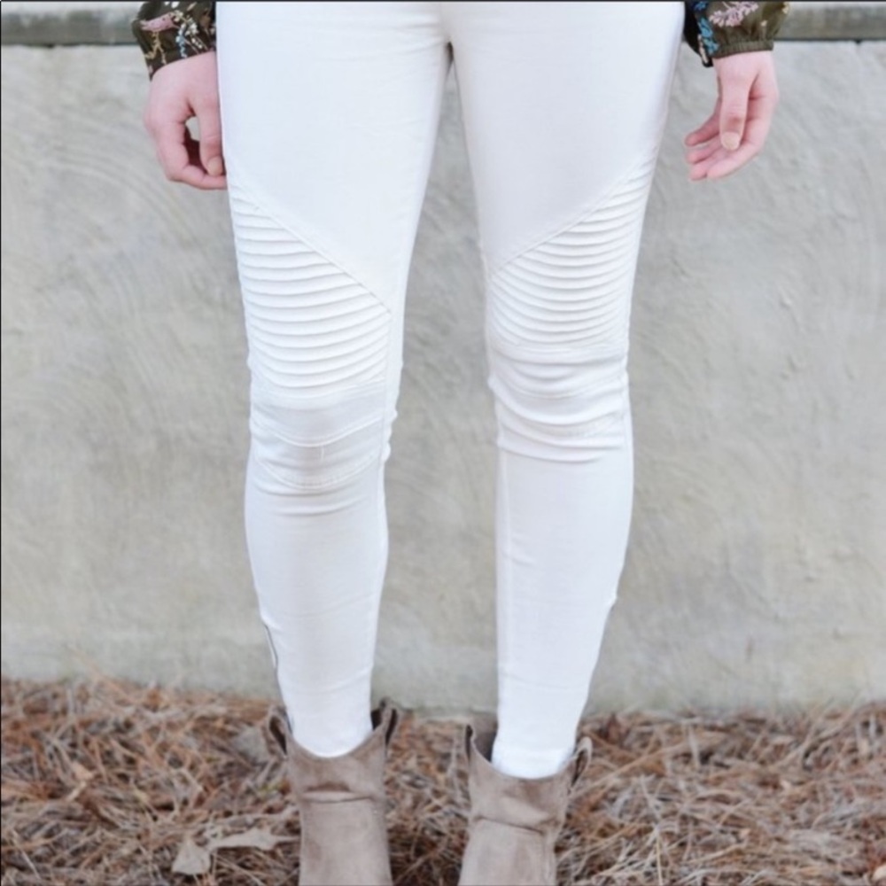 Moto Jeggings Back Pockets - Picture 6 of 6
